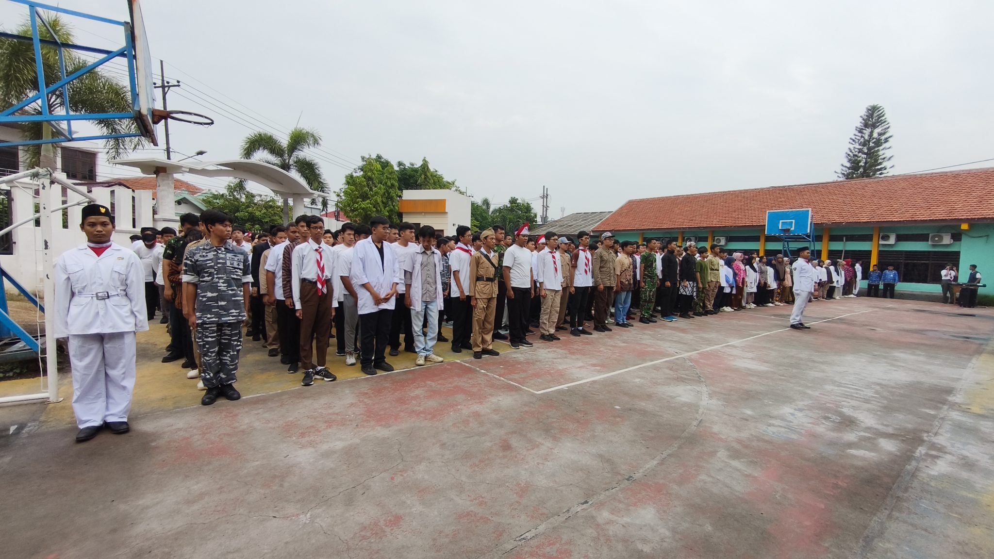 hari pahlawan
