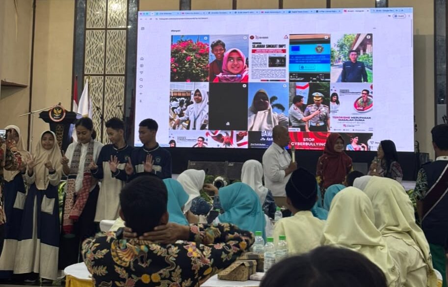 Digital Peace Creator: Citra Positif Bermedia